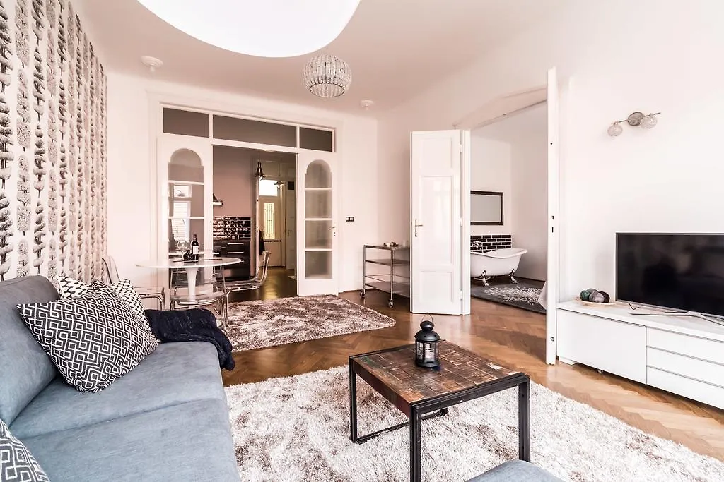 Cityhold Premier Apartment Budapest
