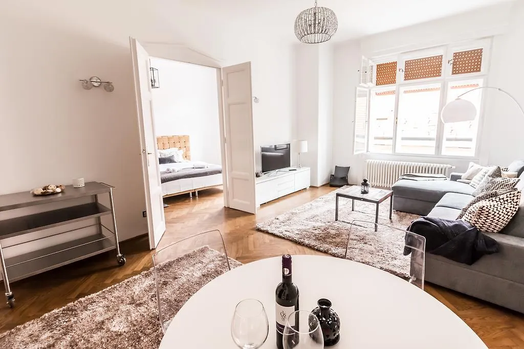Cityhold Premier Apartment Budapest